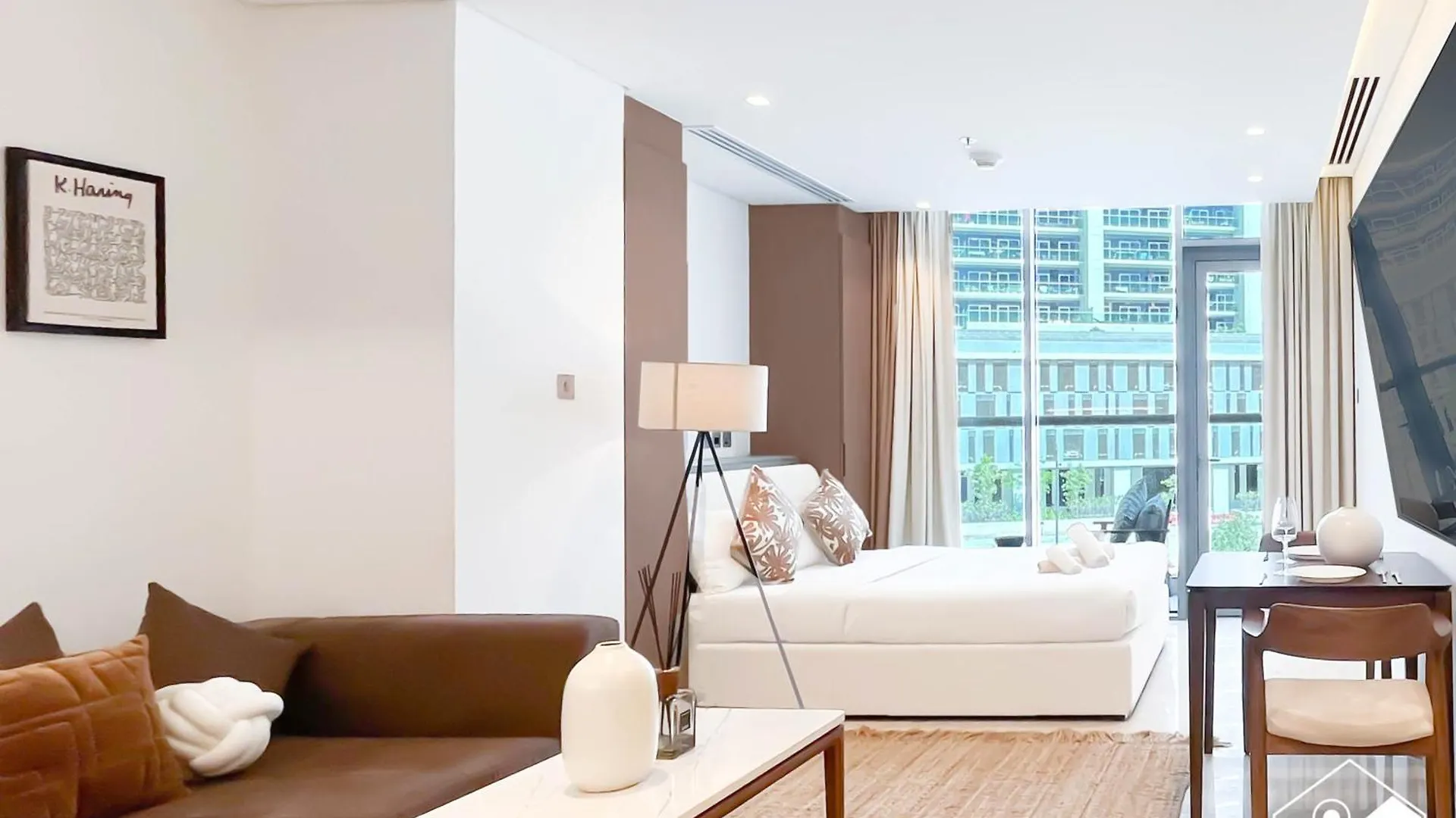 Luxury At Sterling East Studio With Park Views Dubai United Arab Emirates
